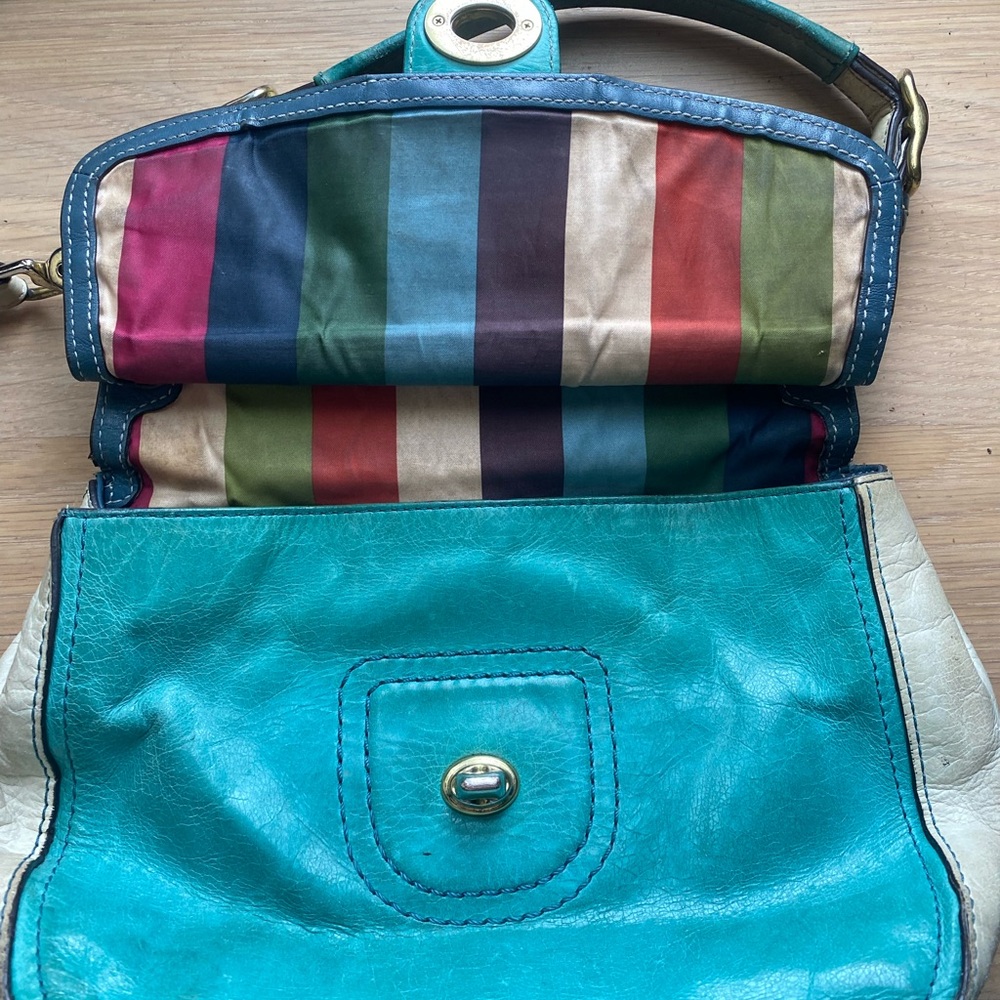 Authentic vintage Legacy Coach purse